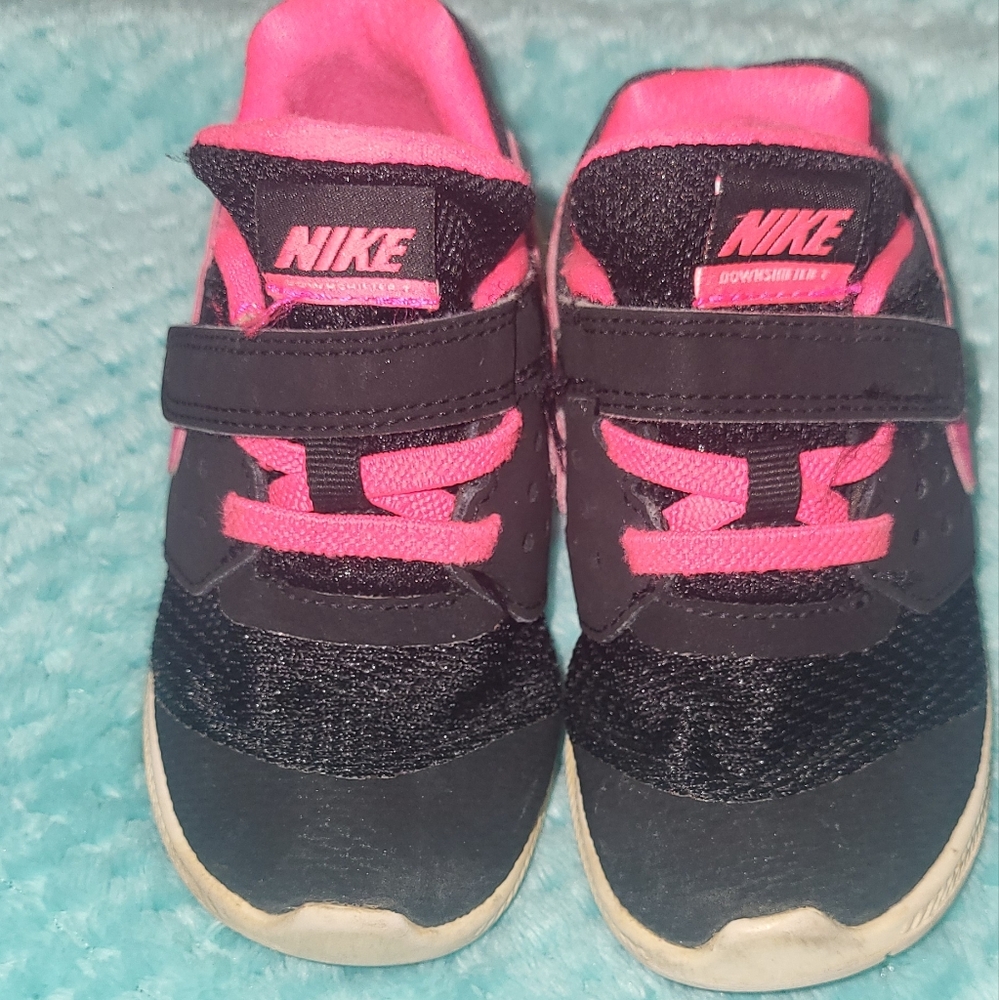 Nike Kids Black and Pink Velcro Sneakers